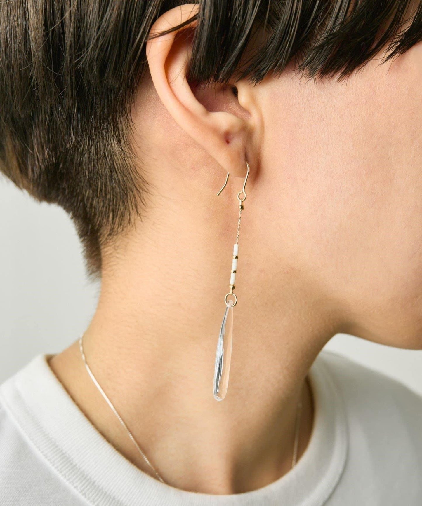 【ear PAPILLONNER】長款水晶耳環