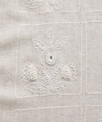 《CITRUS》刺繡流蘇圍巾