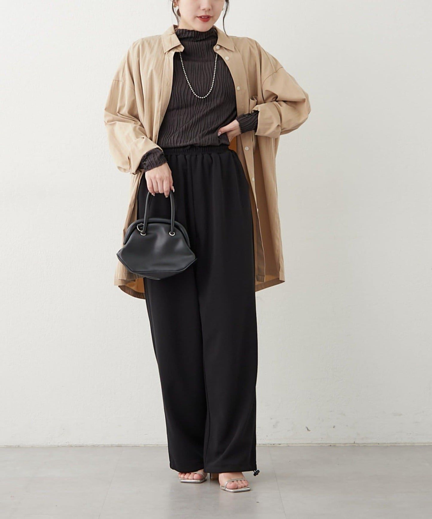 波浪提花高領長袖T恤