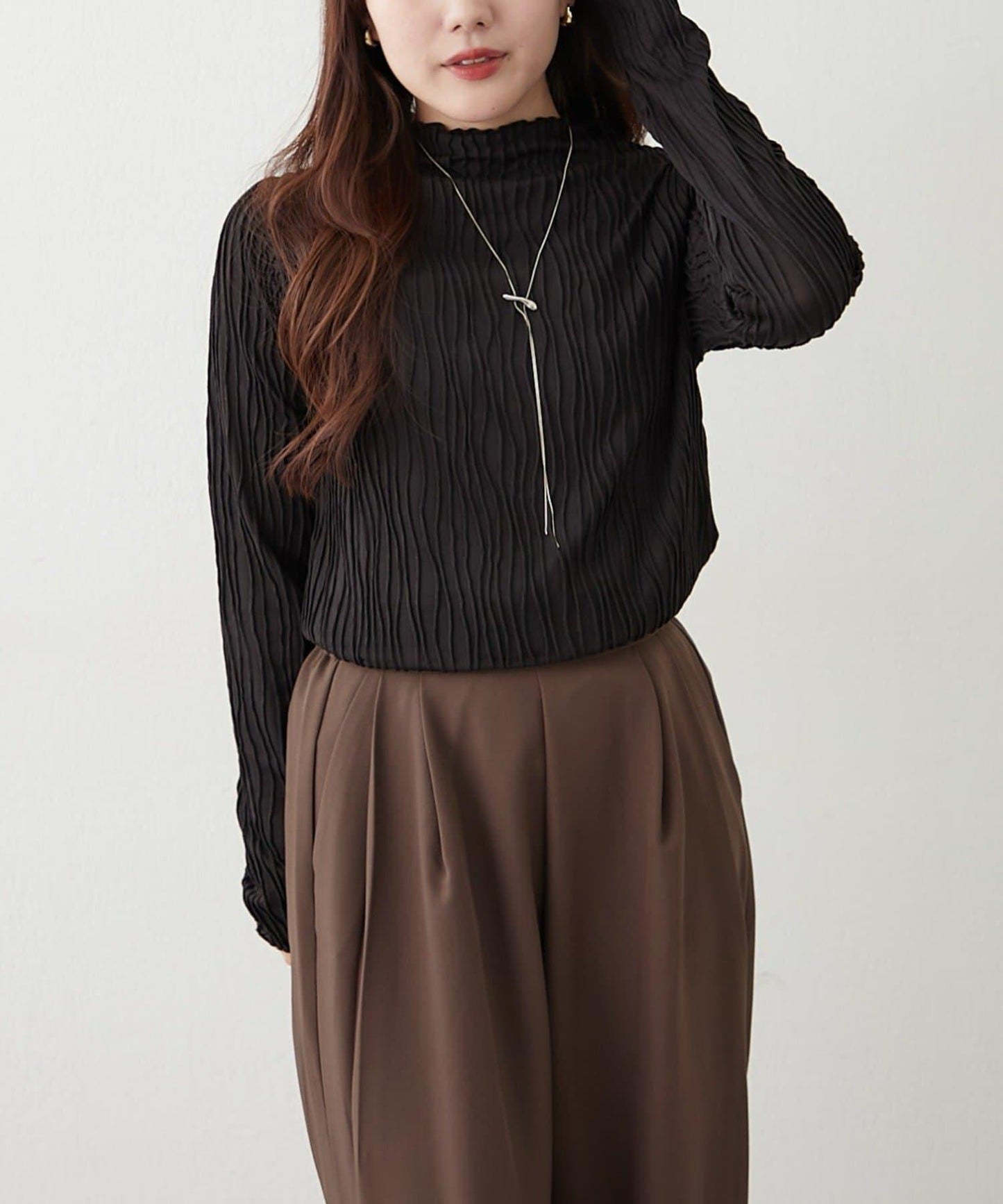 波浪提花高領長袖T恤