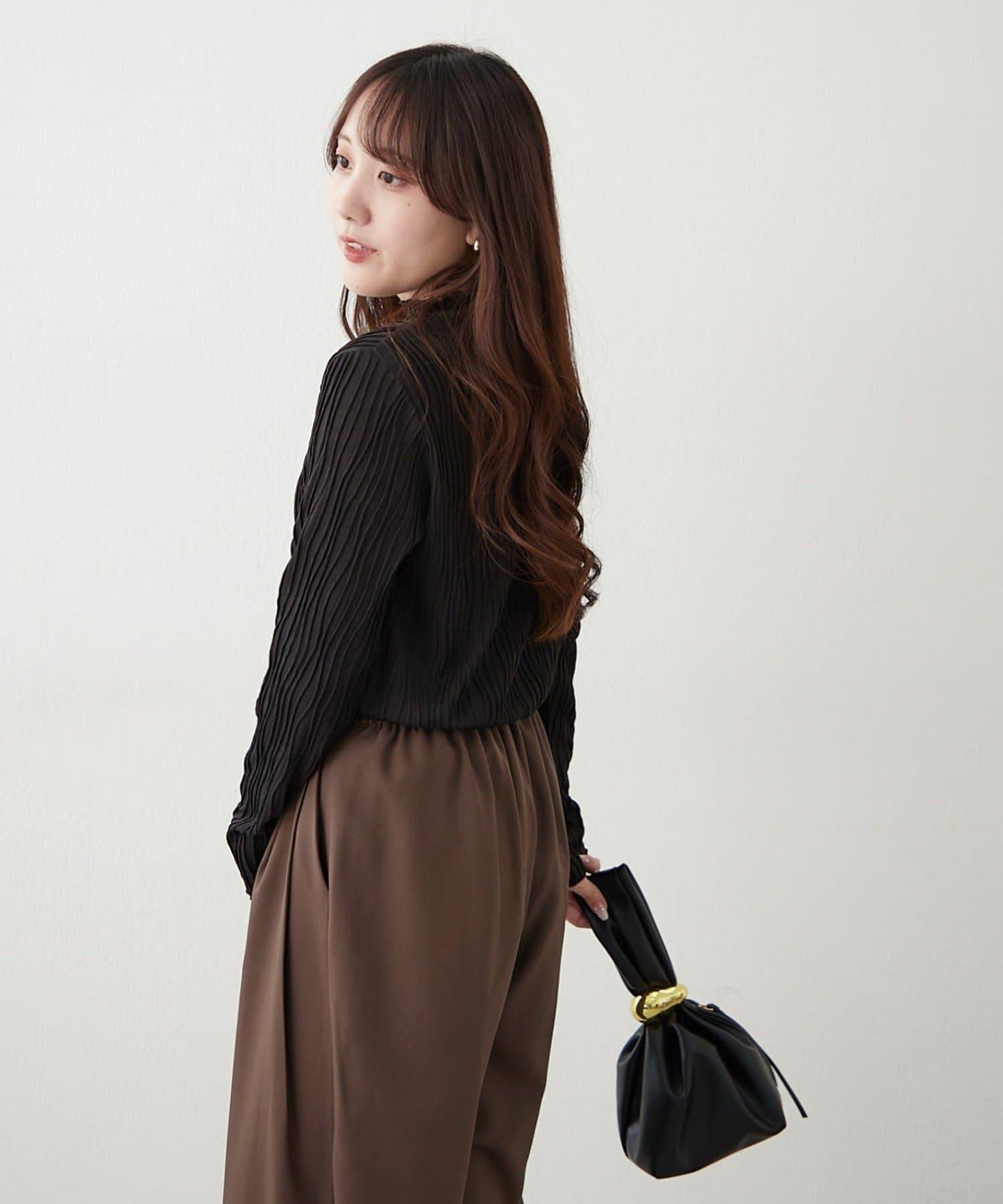 波浪提花高領長袖T恤