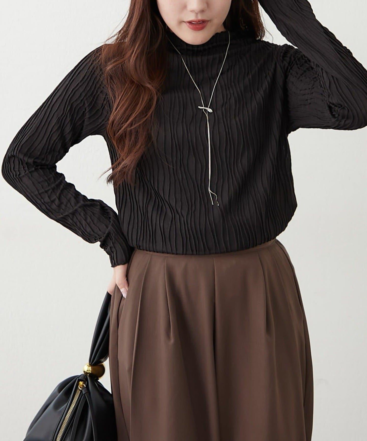 波浪提花高領長袖T恤