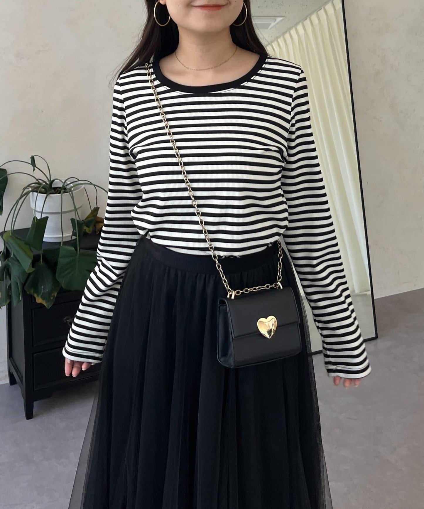 背部金屬條紋羅紋長袖T恤