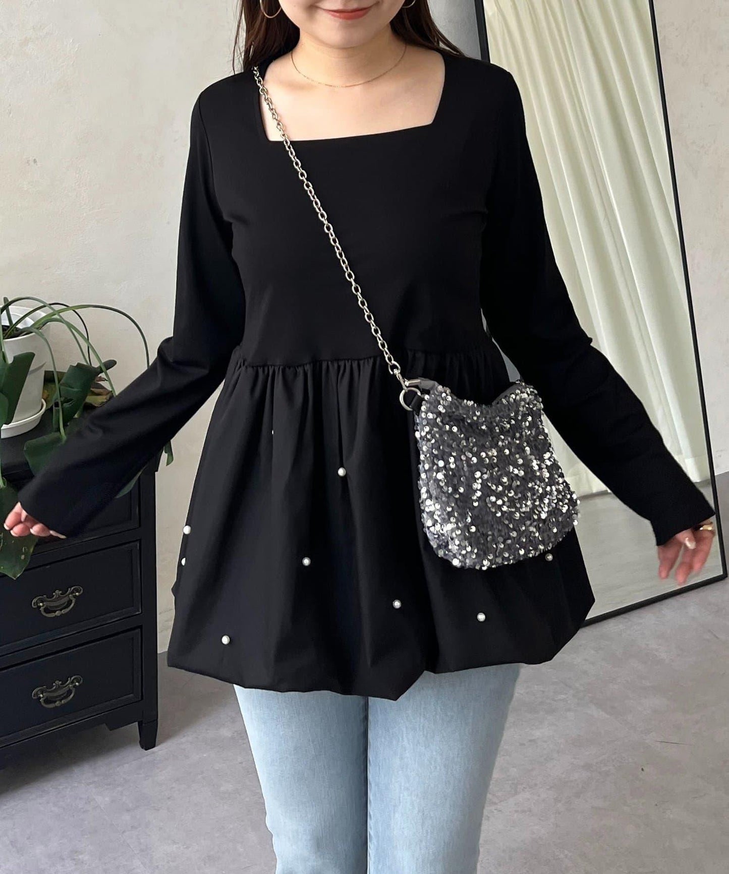 方領珍珠荷葉邊疊穿長袖T恤