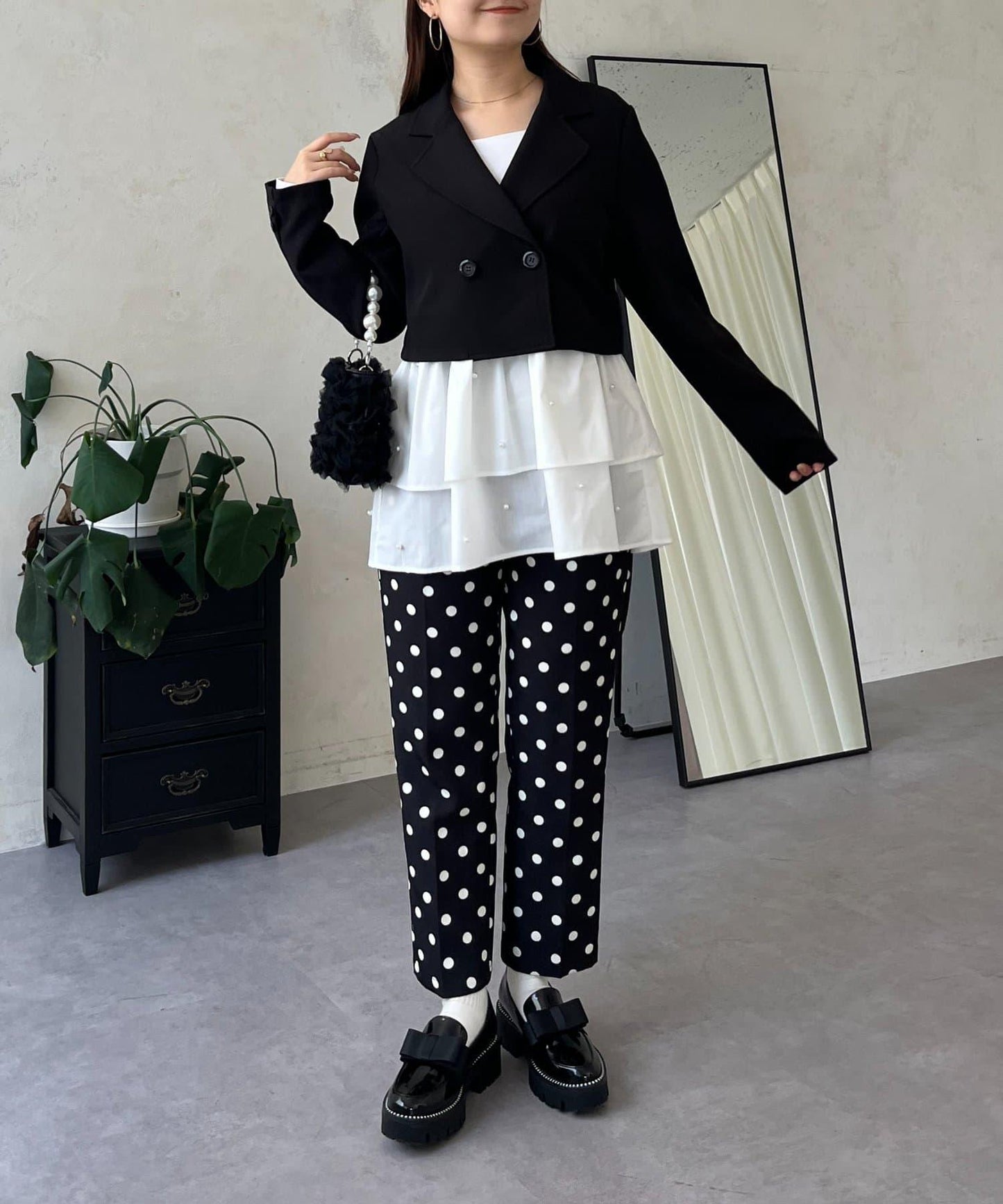 方領珍珠荷葉邊疊穿長袖T恤