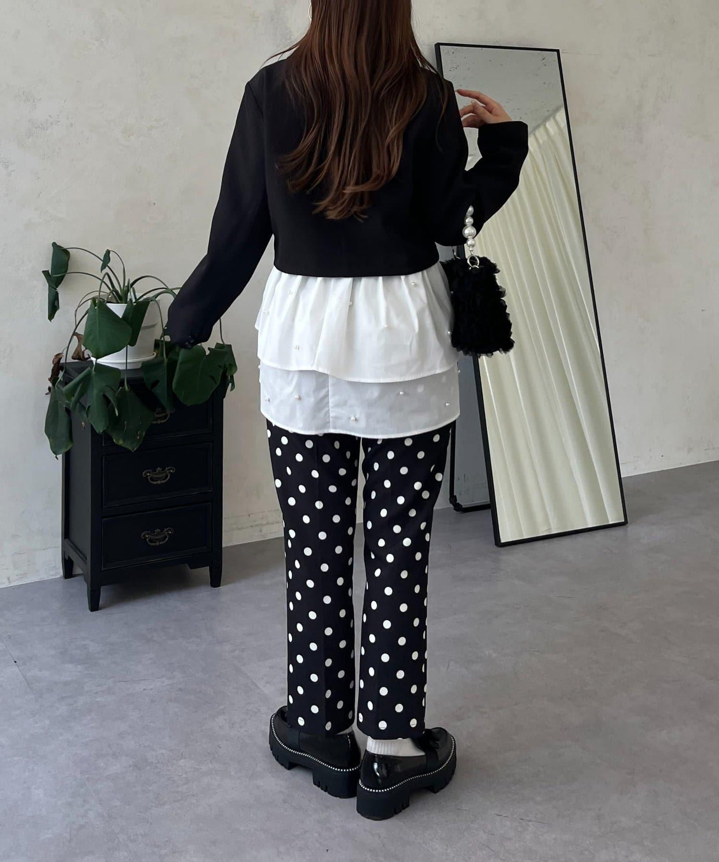 方領珍珠荷葉邊疊穿長袖T恤