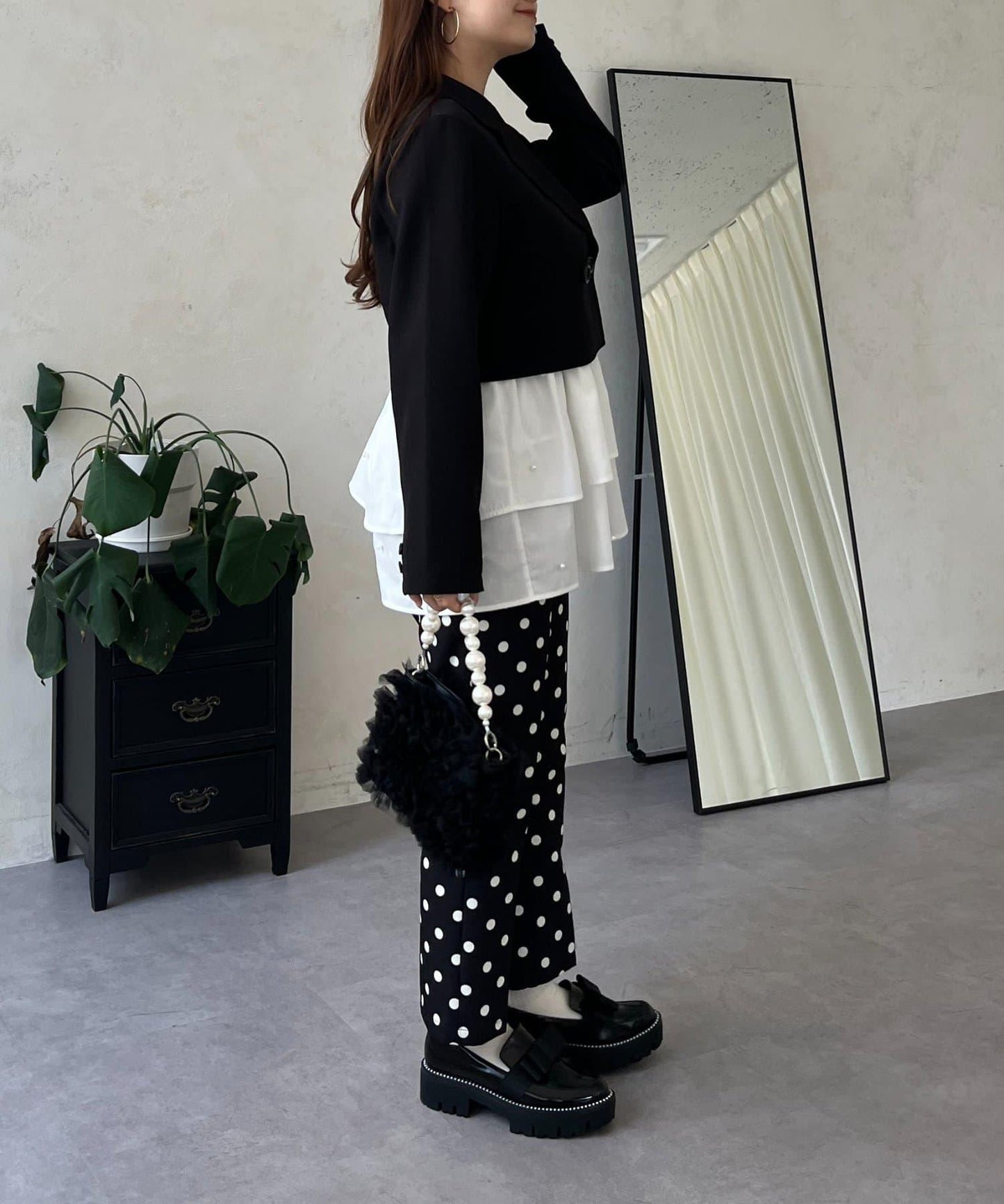 方領珍珠荷葉邊疊穿長袖T恤