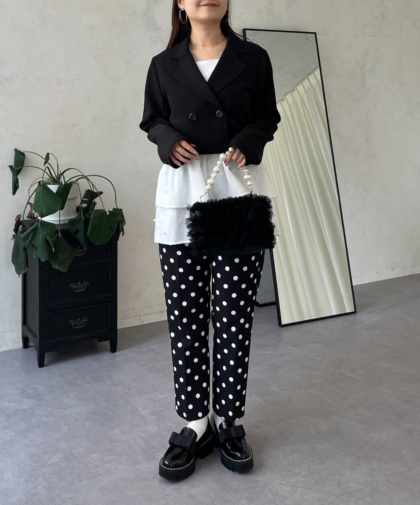 方領珍珠荷葉邊疊穿長袖T恤