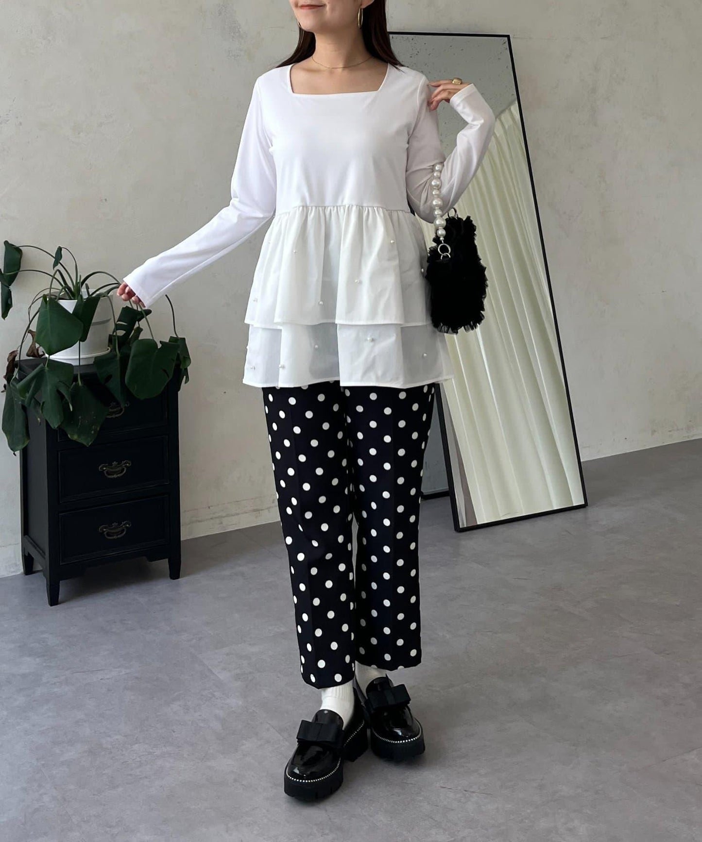 方領珍珠荷葉邊疊穿長袖T恤