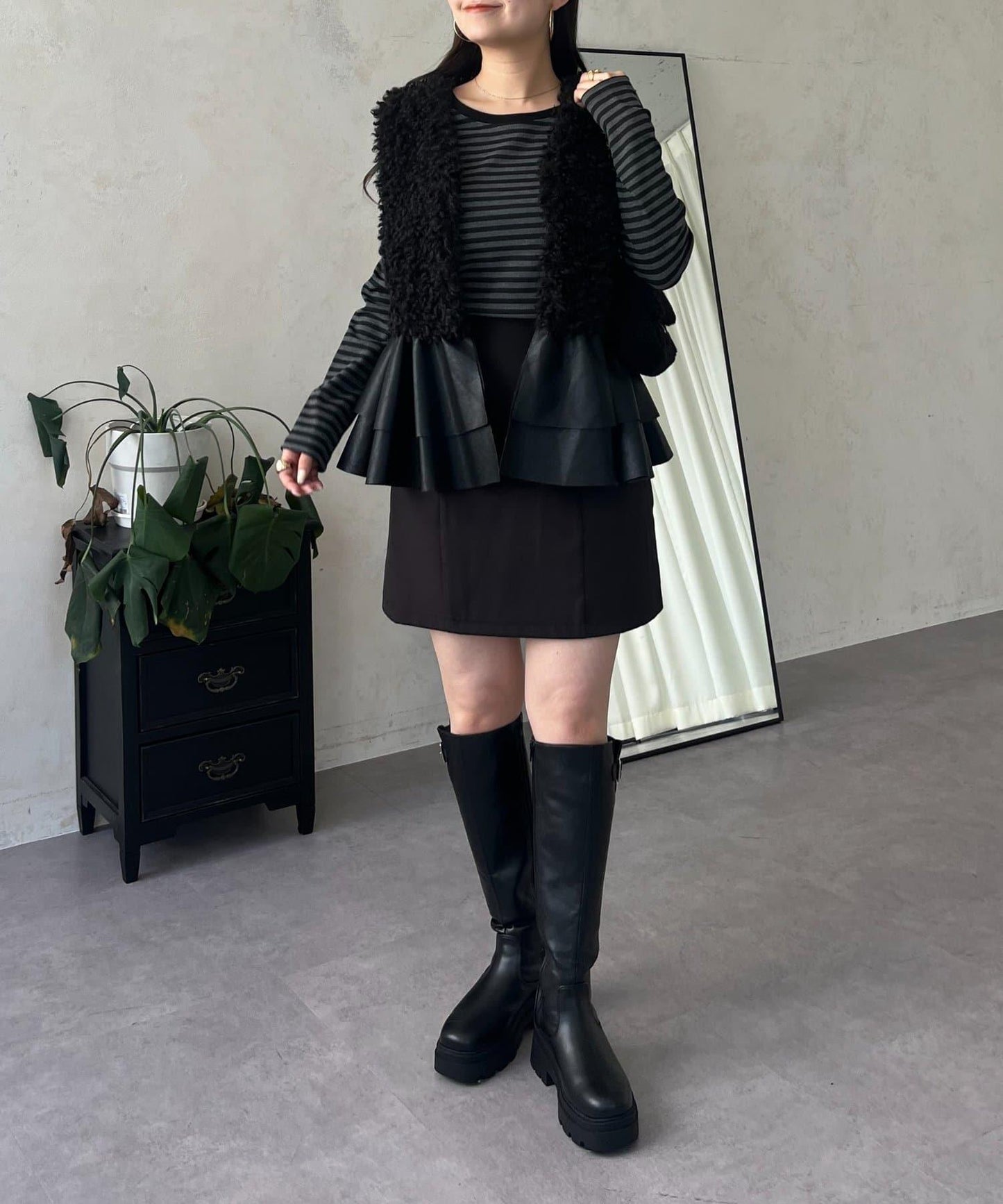 背部金屬條紋羅紋長袖T恤