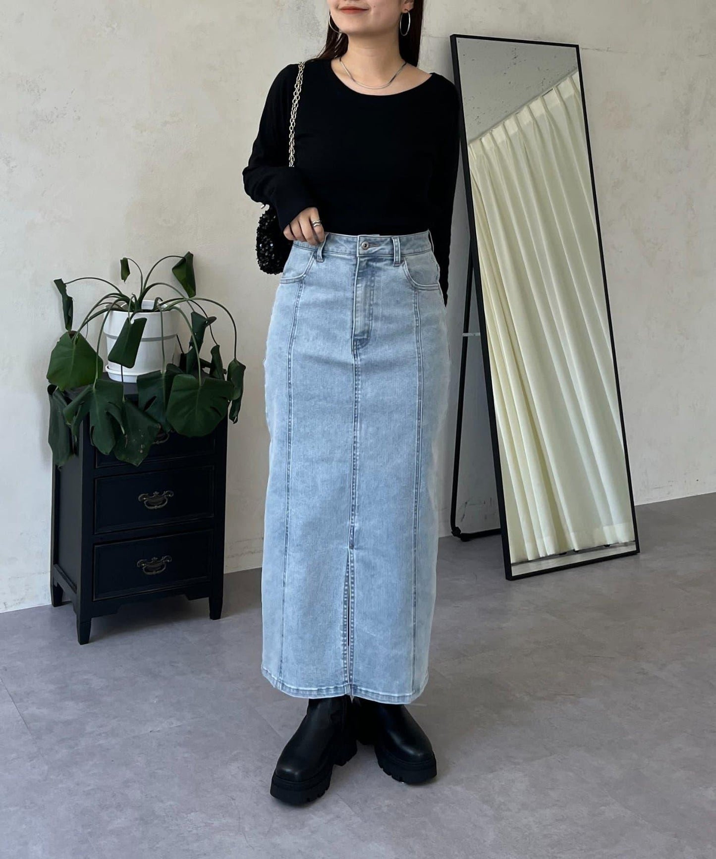 【可選領型】背部金屬裝飾羅紋長袖T恤