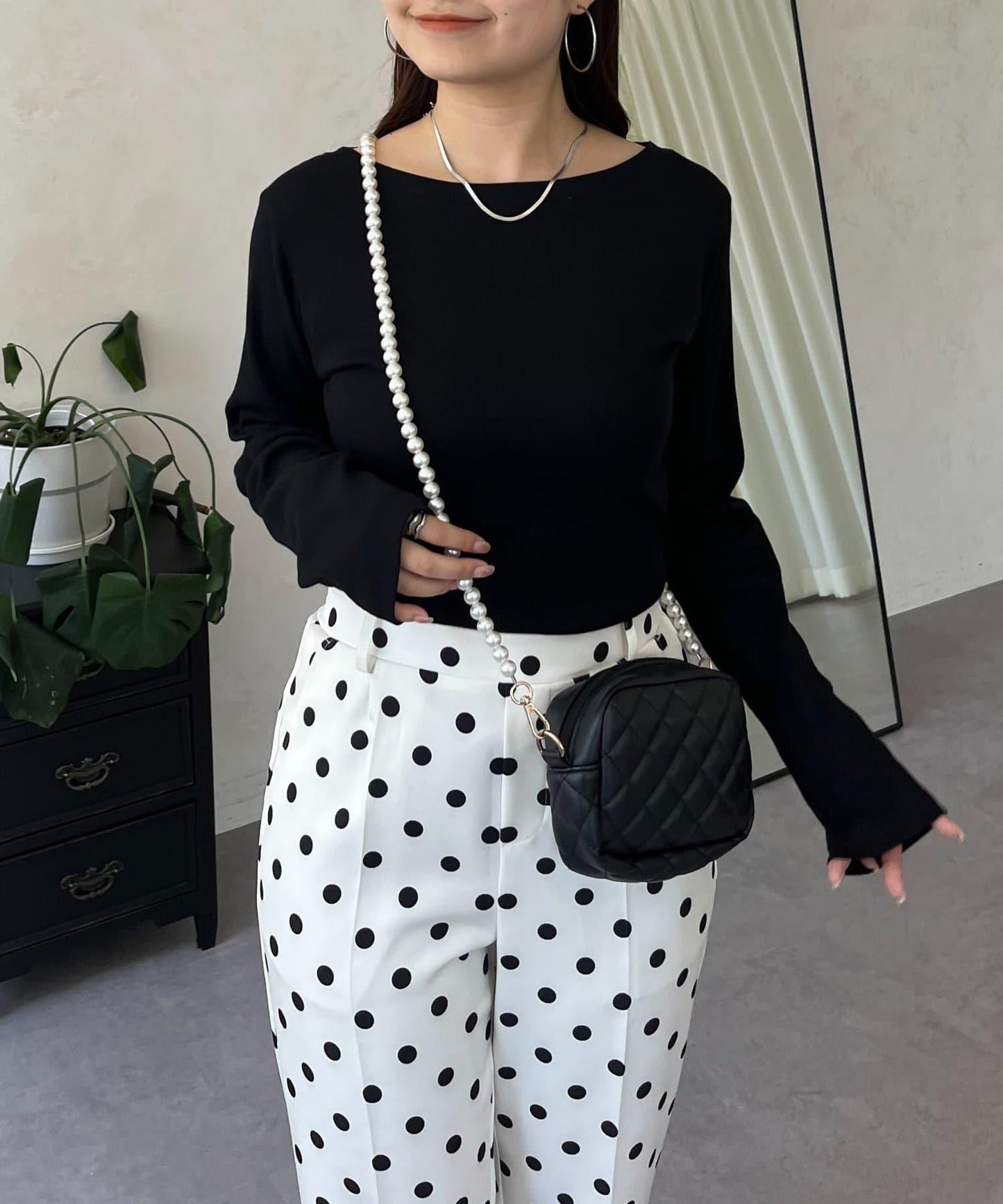 【可選領型】背部金屬裝飾羅紋長袖T恤