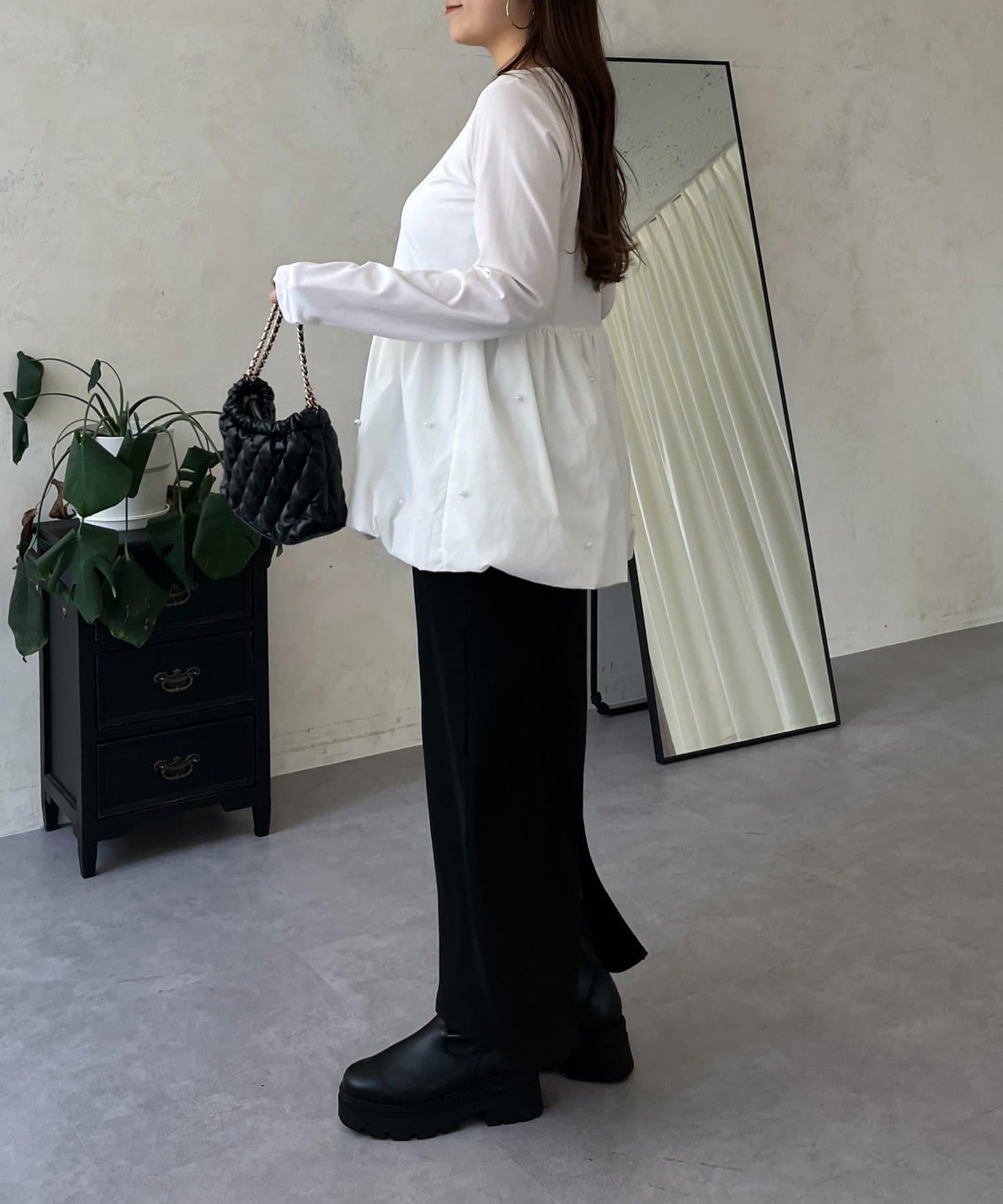 方領珍珠荷葉邊疊穿長袖T恤