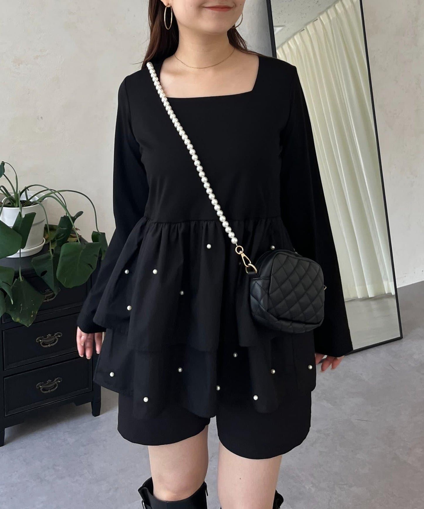 方領珍珠荷葉邊疊穿長袖T恤