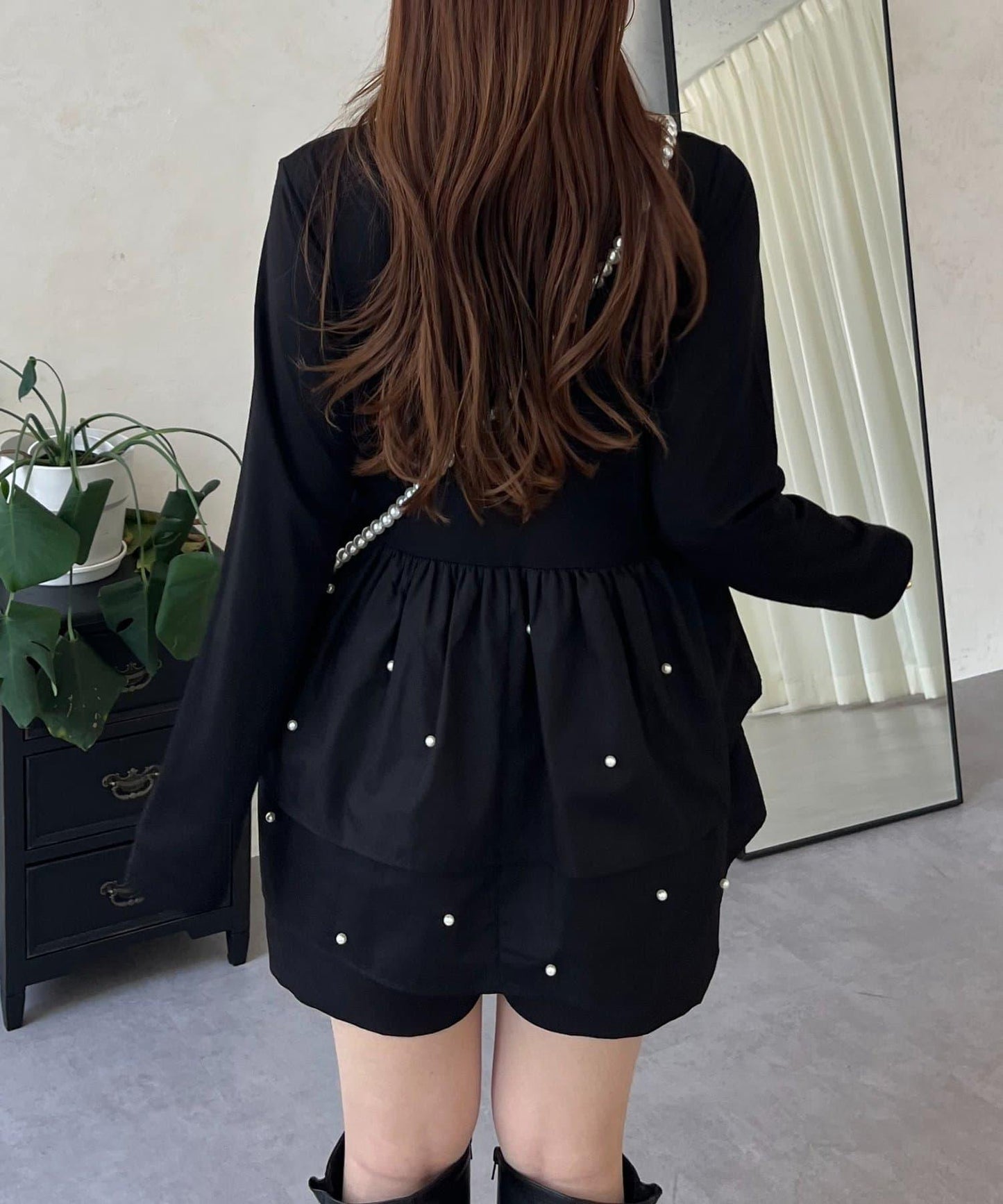 方領珍珠荷葉邊疊穿長袖T恤