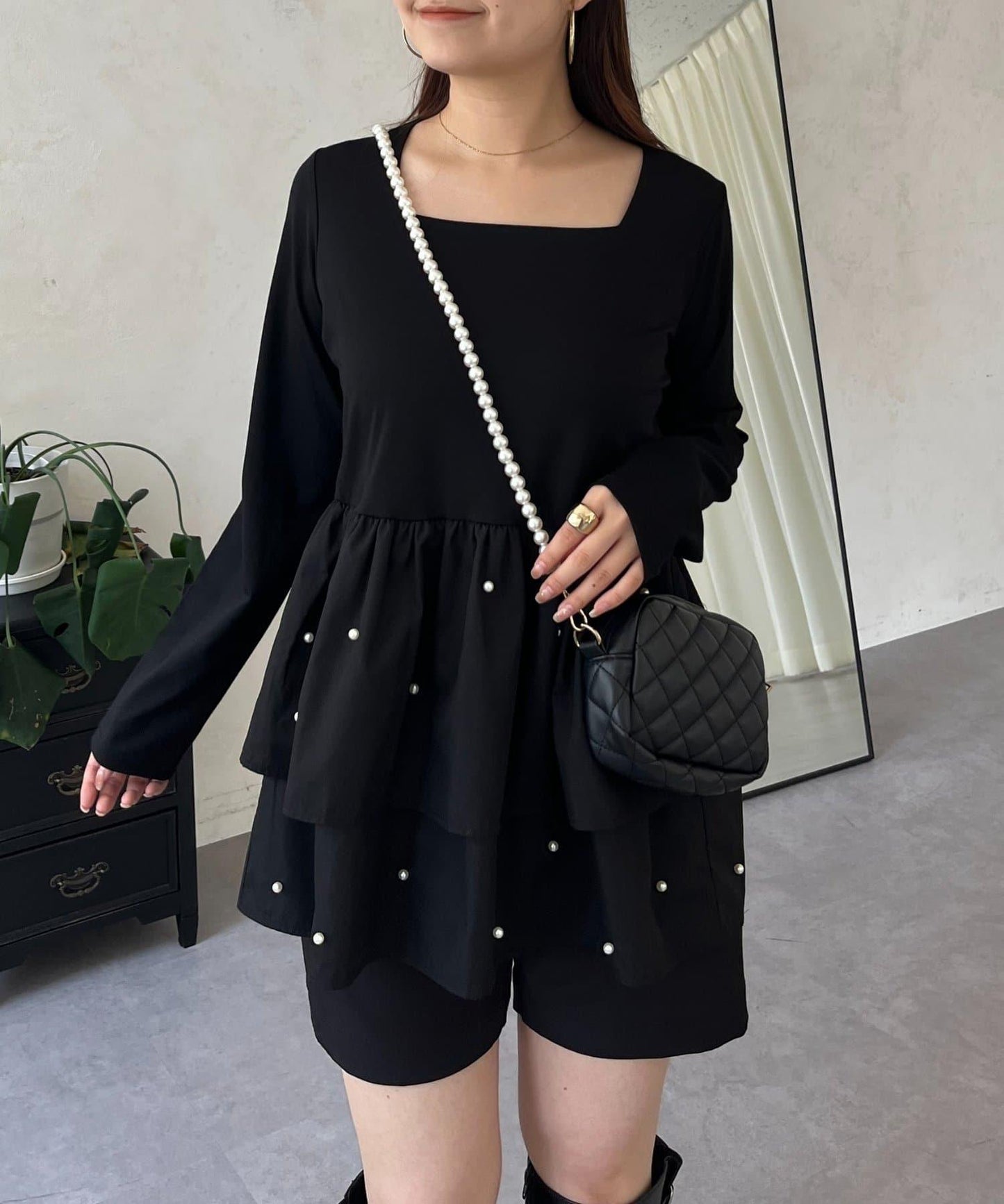 方領珍珠荷葉邊疊穿長袖T恤