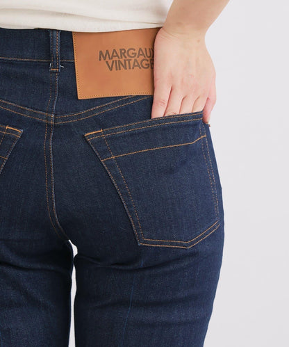 美型高彈力喇叭牛仔褲