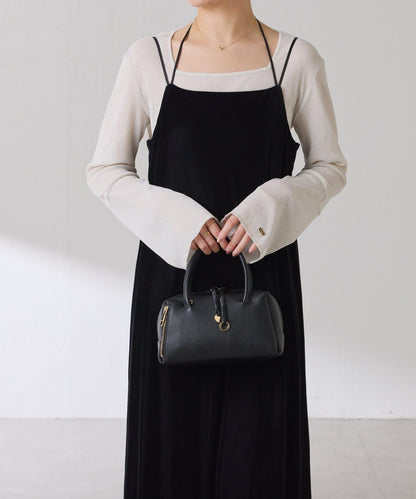 【可作內搭】透視亮絲羅紋方領上衣