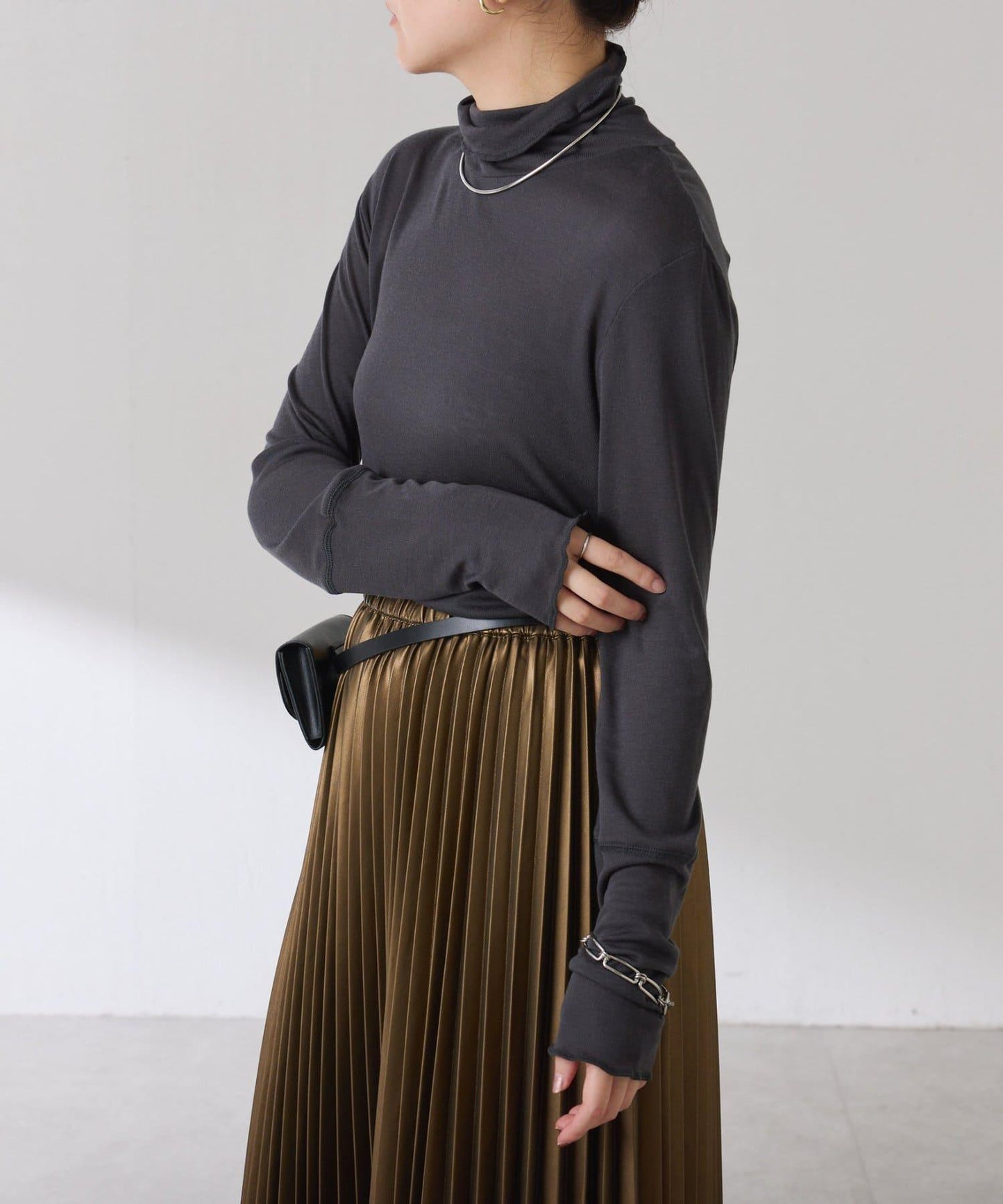 【可水洗上衣】羊毛混紡透視高領衫