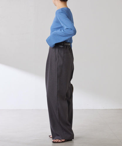 【可作內搭】透視亮絲羅紋方領上衣