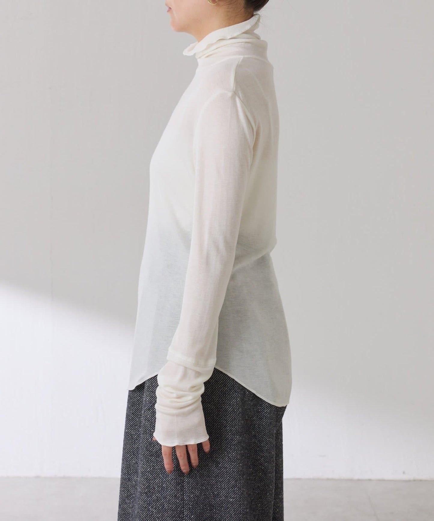 【可水洗上衣】羊毛混紡透視高領衫