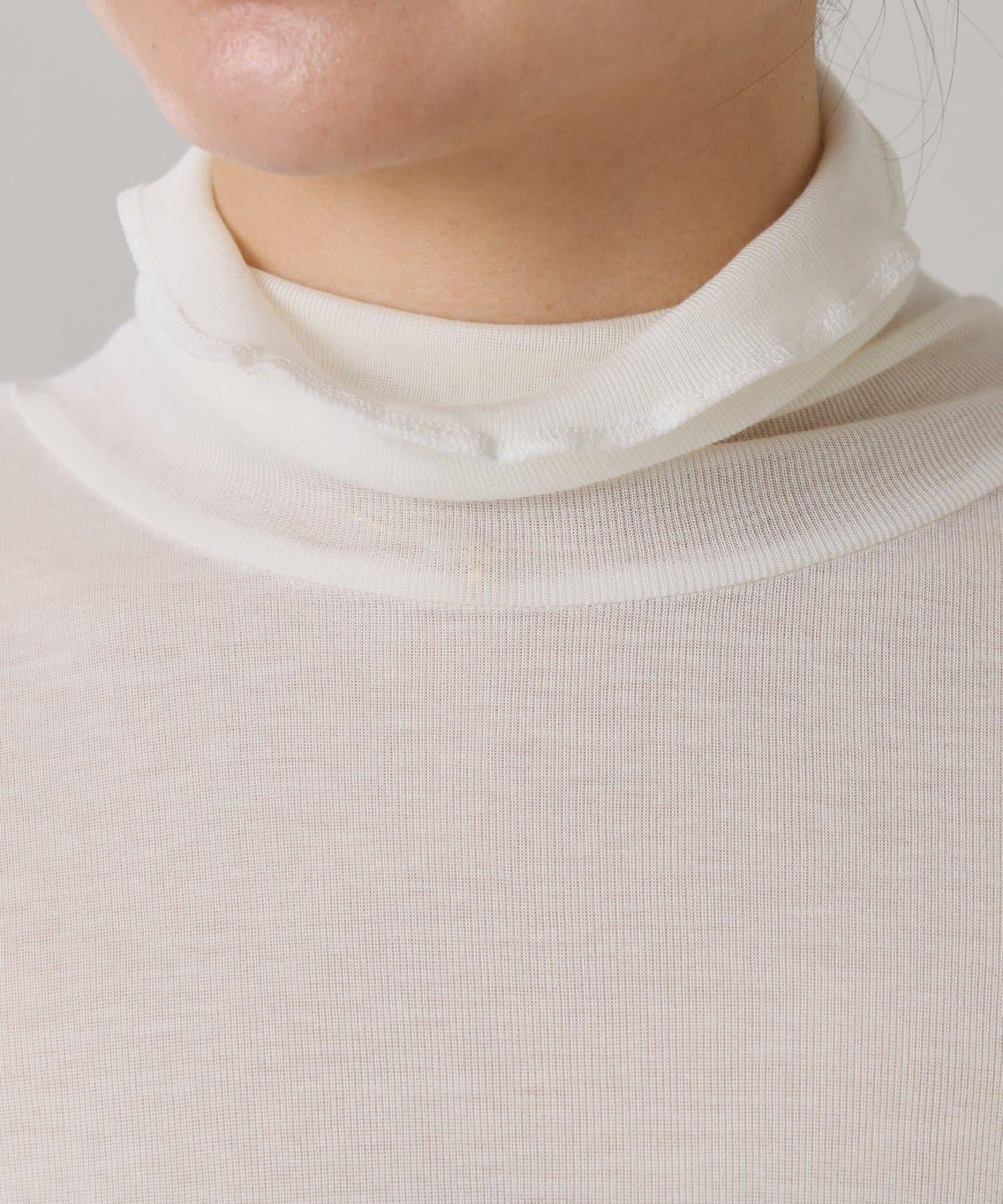 【可水洗上衣】羊毛混紡透視高領衫