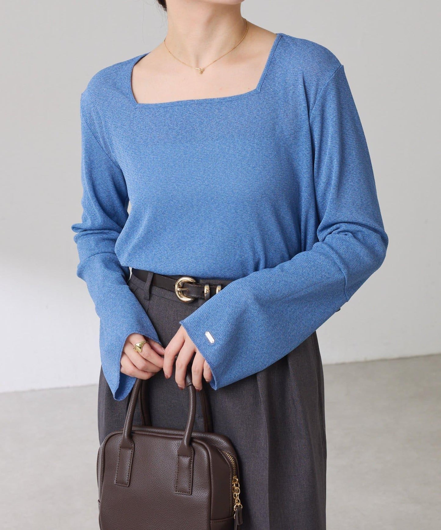 【可作內搭】透視亮絲羅紋方領上衣