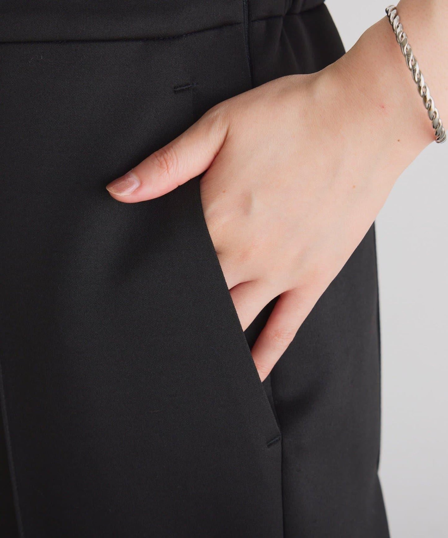 【2尺碼可選/高彈力】壓褶微喇叭褲