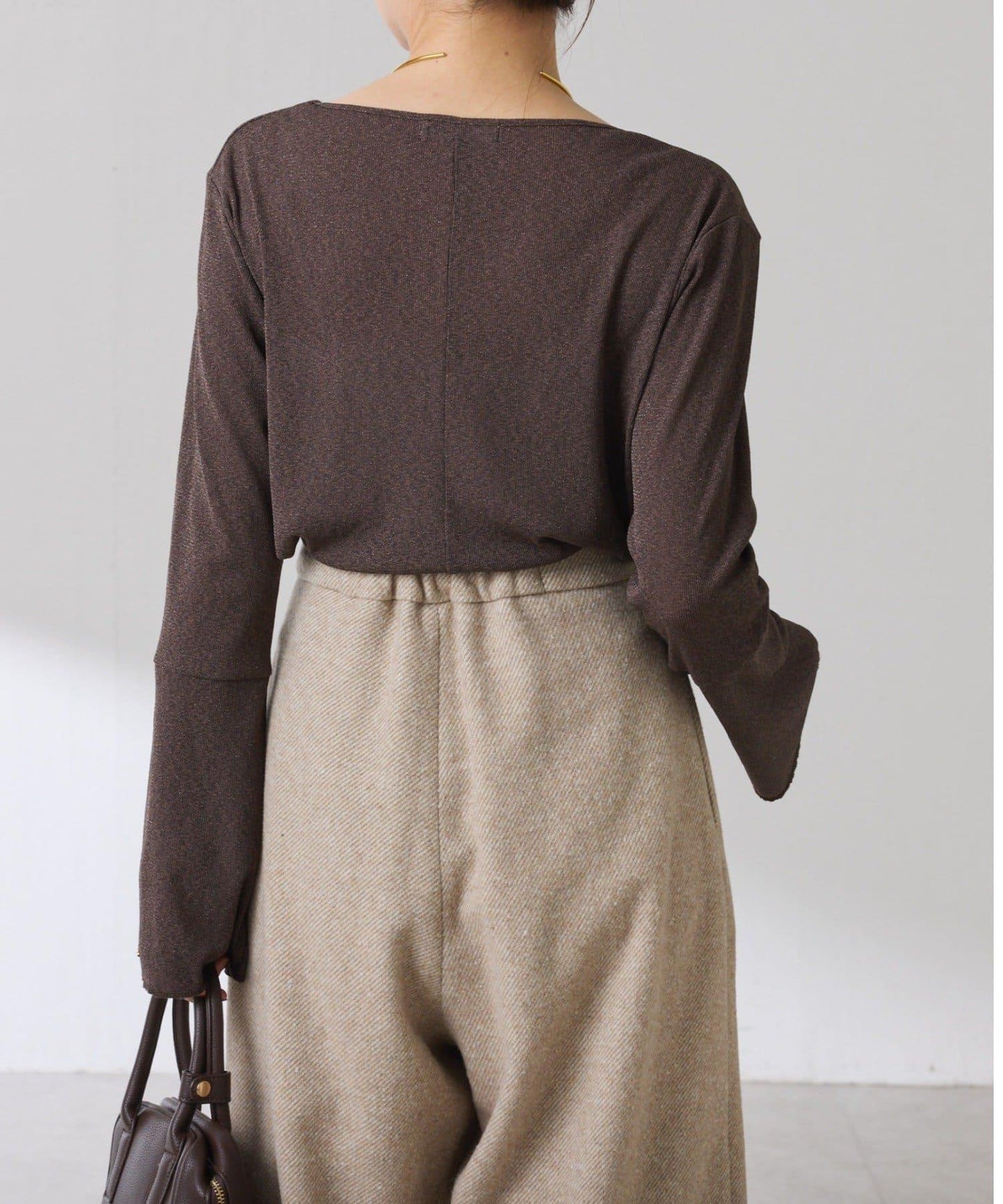 【可作內搭】透視亮絲羅紋方領上衣