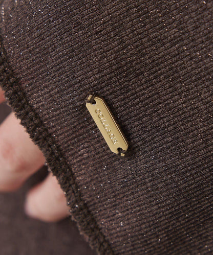 【可作內搭】透視亮絲羅紋方領上衣