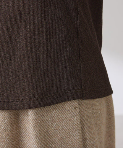 【可作內搭】透視亮絲羅紋方領上衣