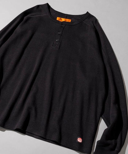 特別款保暖亨利領長袖T恤