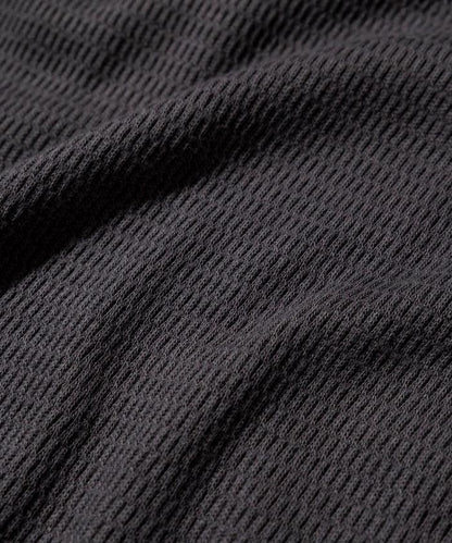 特別款保暖亨利領長袖T恤