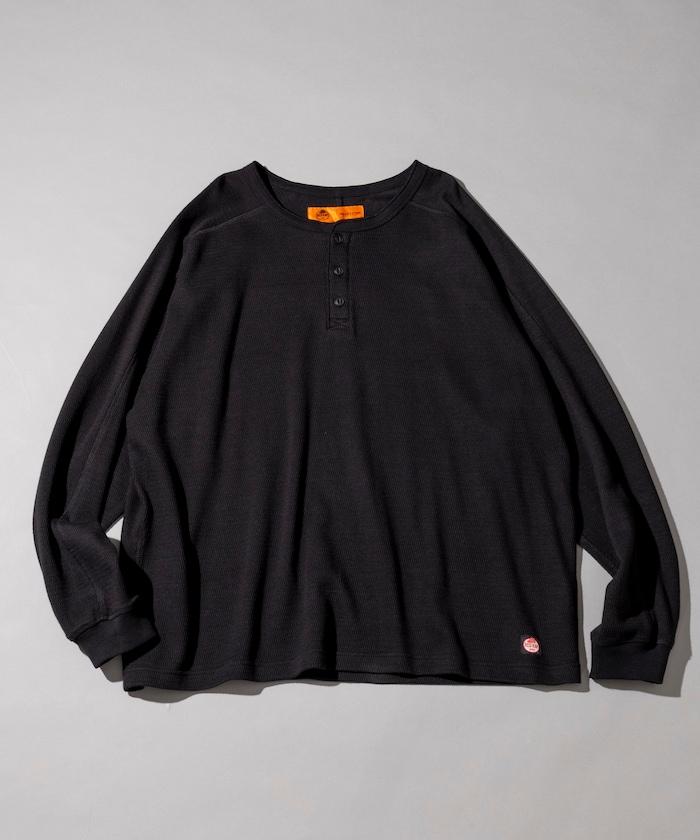 特別款保暖亨利領長袖T恤