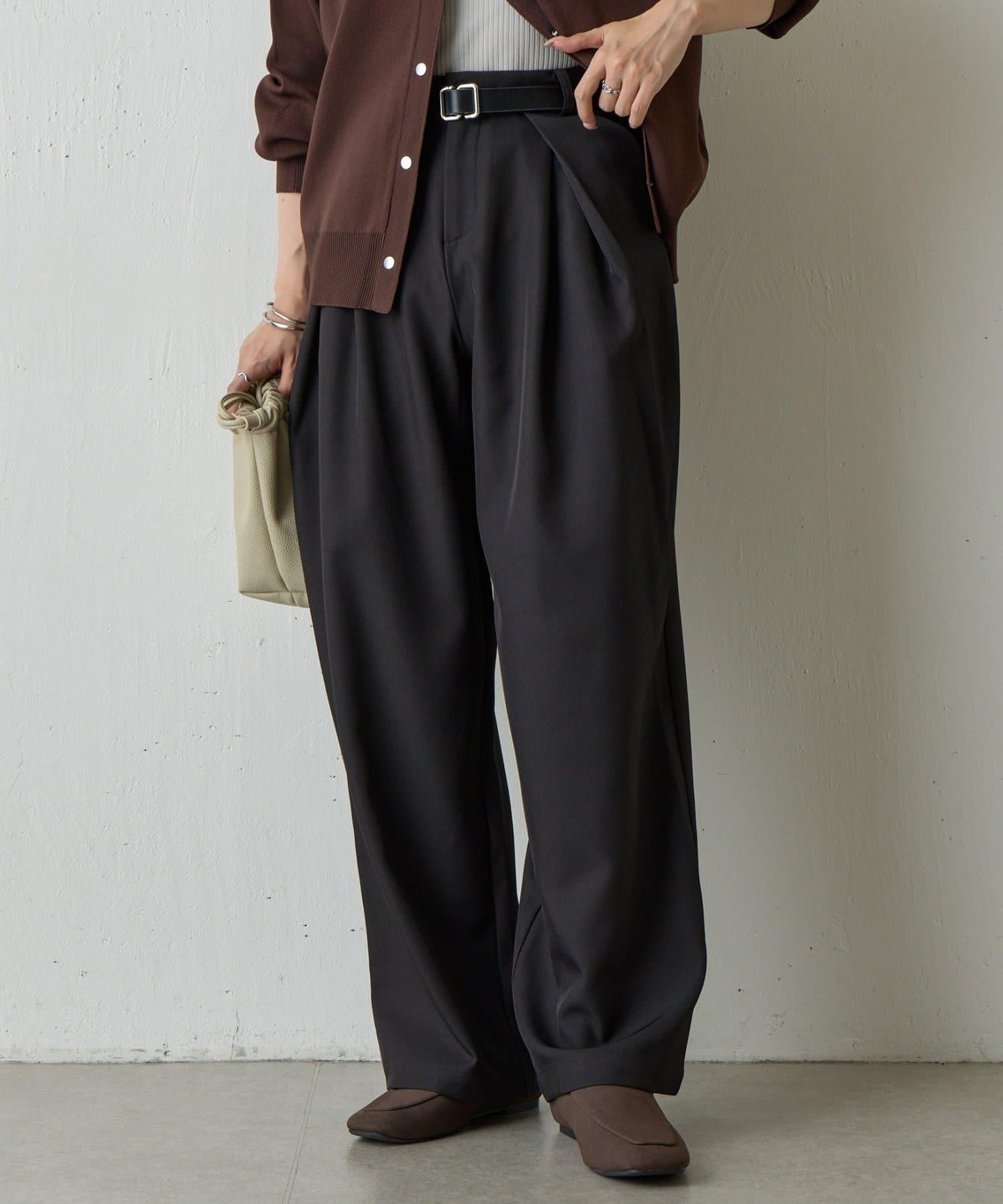 【AW】TR BOX褶皺長褲