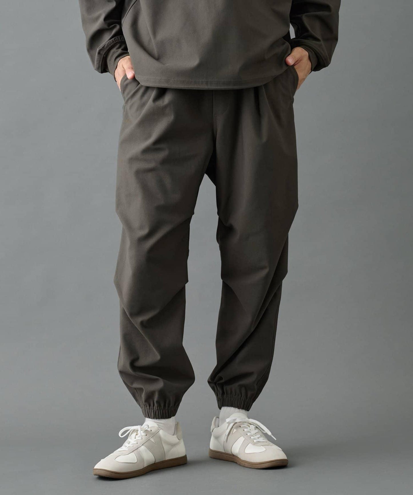 【AW】格紋彈力束腳褲