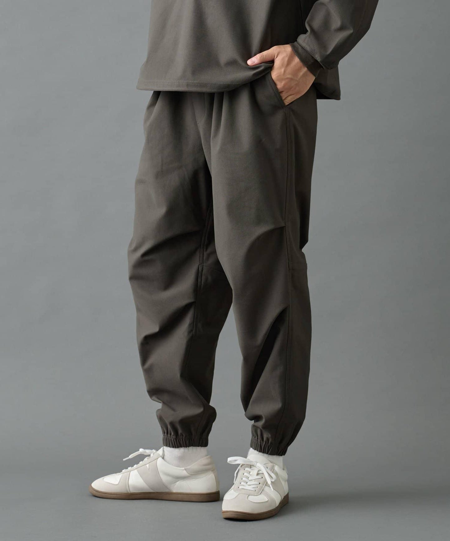 【AW】格紋彈力束腳褲