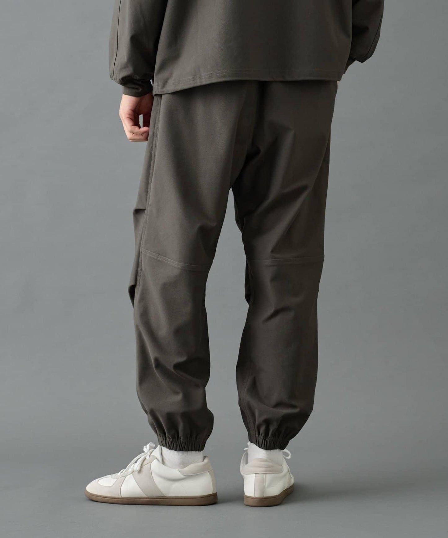 【AW】格紋彈力束腳褲