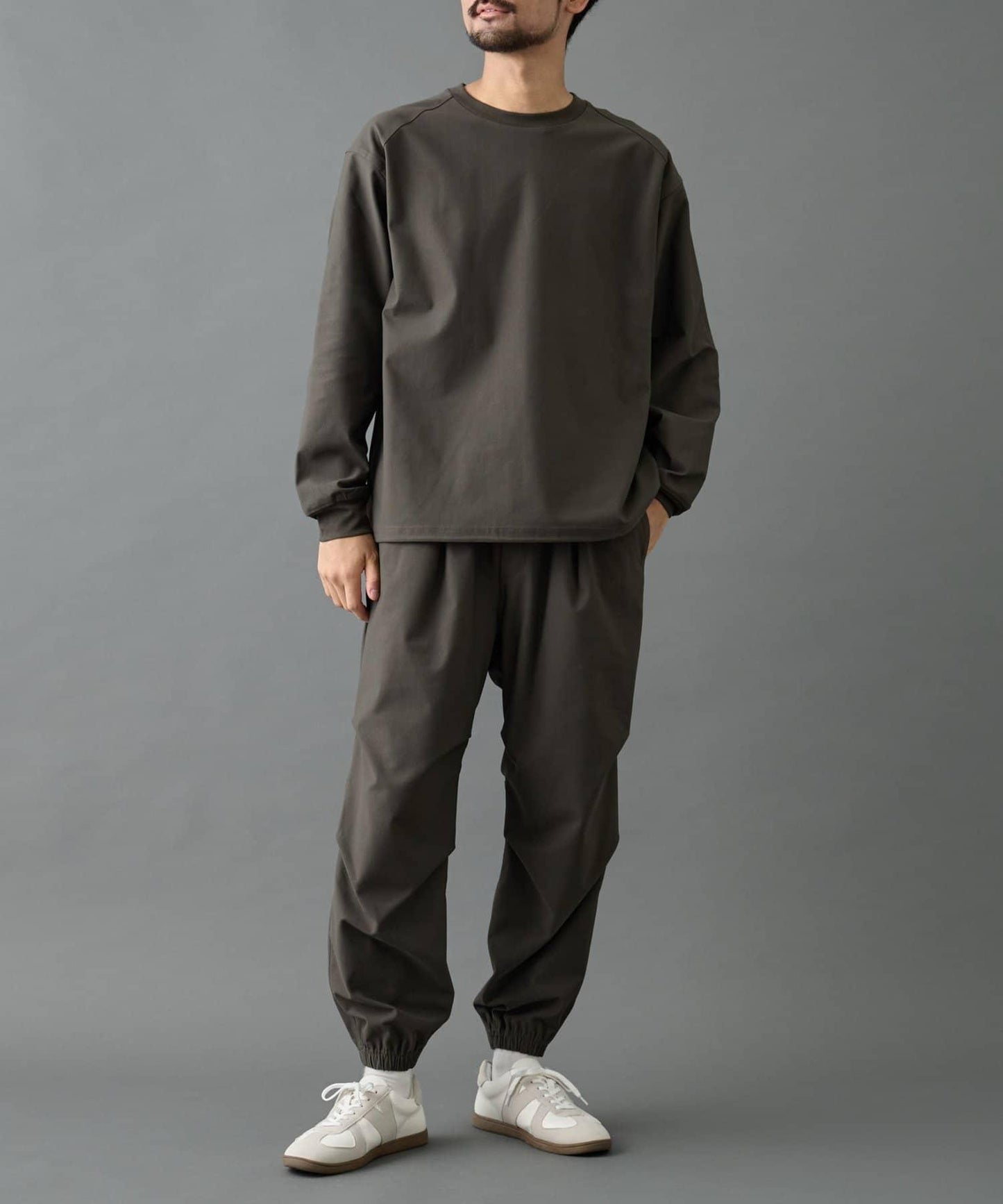 【AW】格紋彈力束腳褲