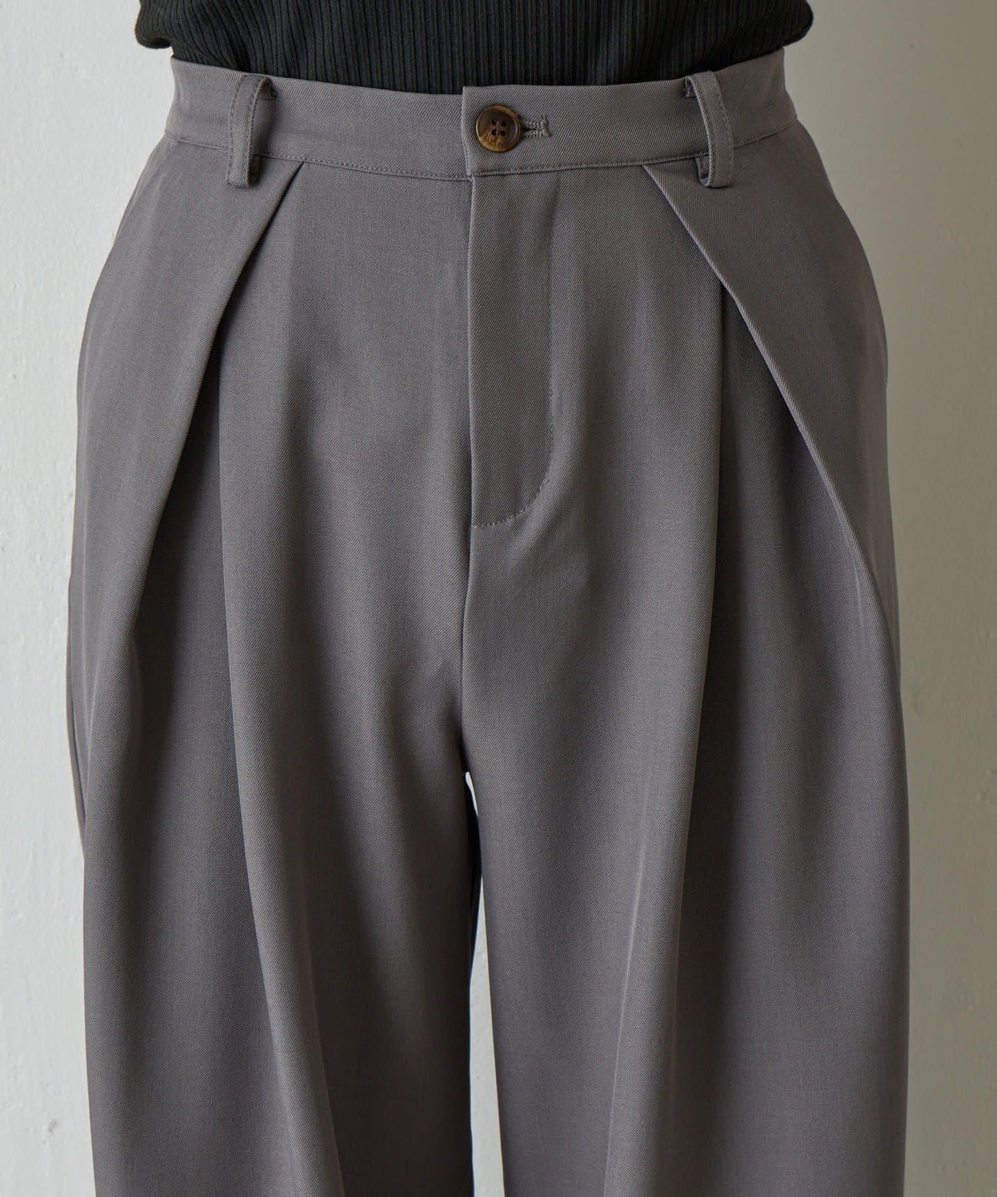 【AW】TR BOX褶皺長褲