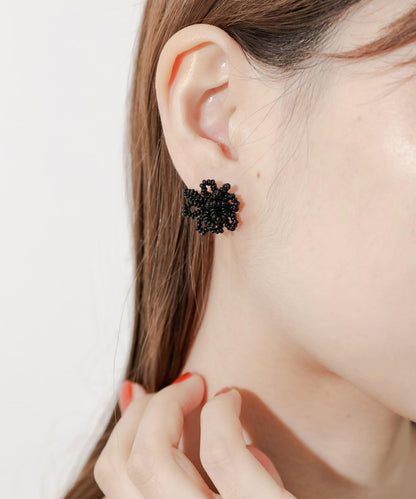 花朵造型珠飾耳環