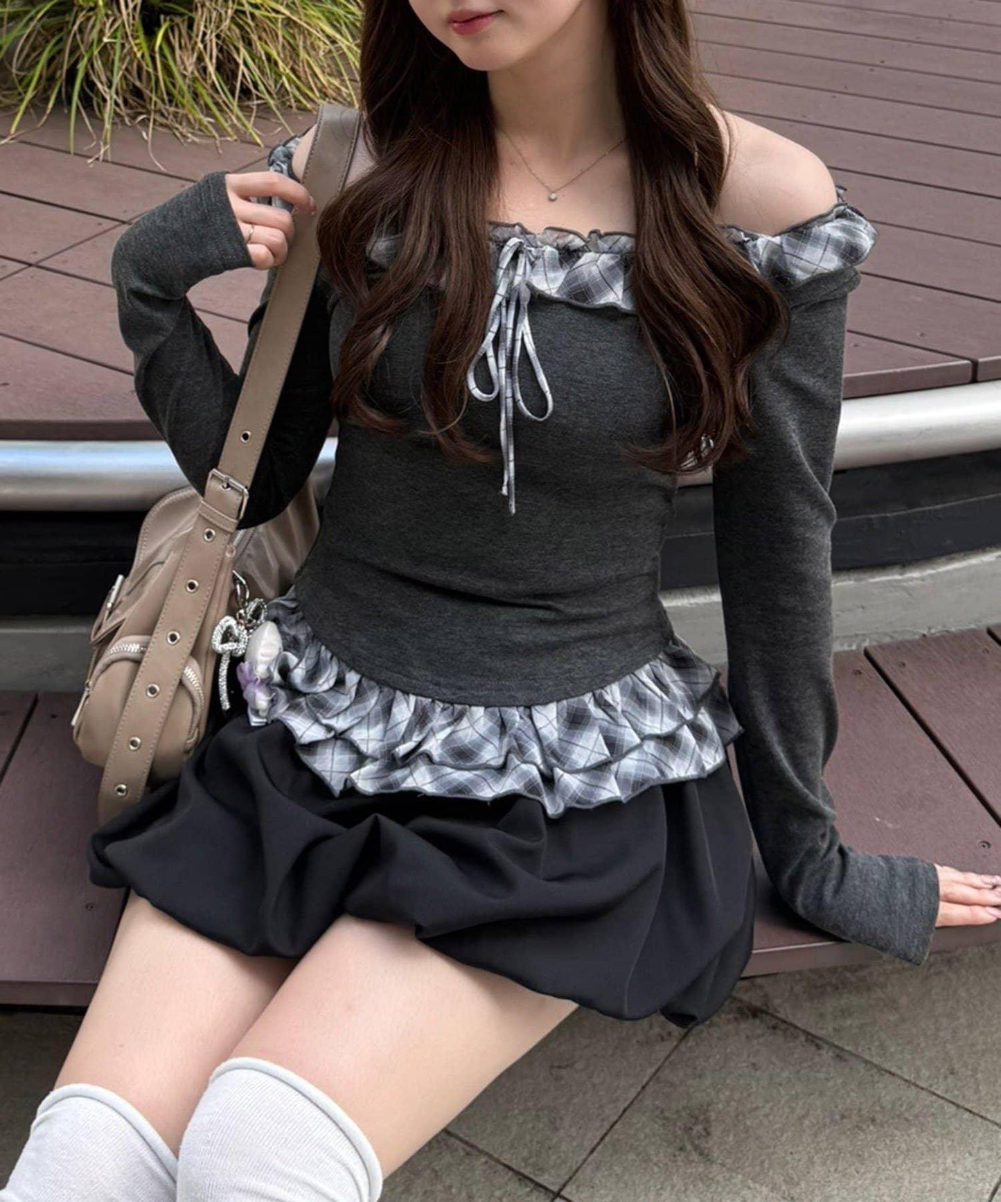 【主角級設計】格紋荷葉邊T恤