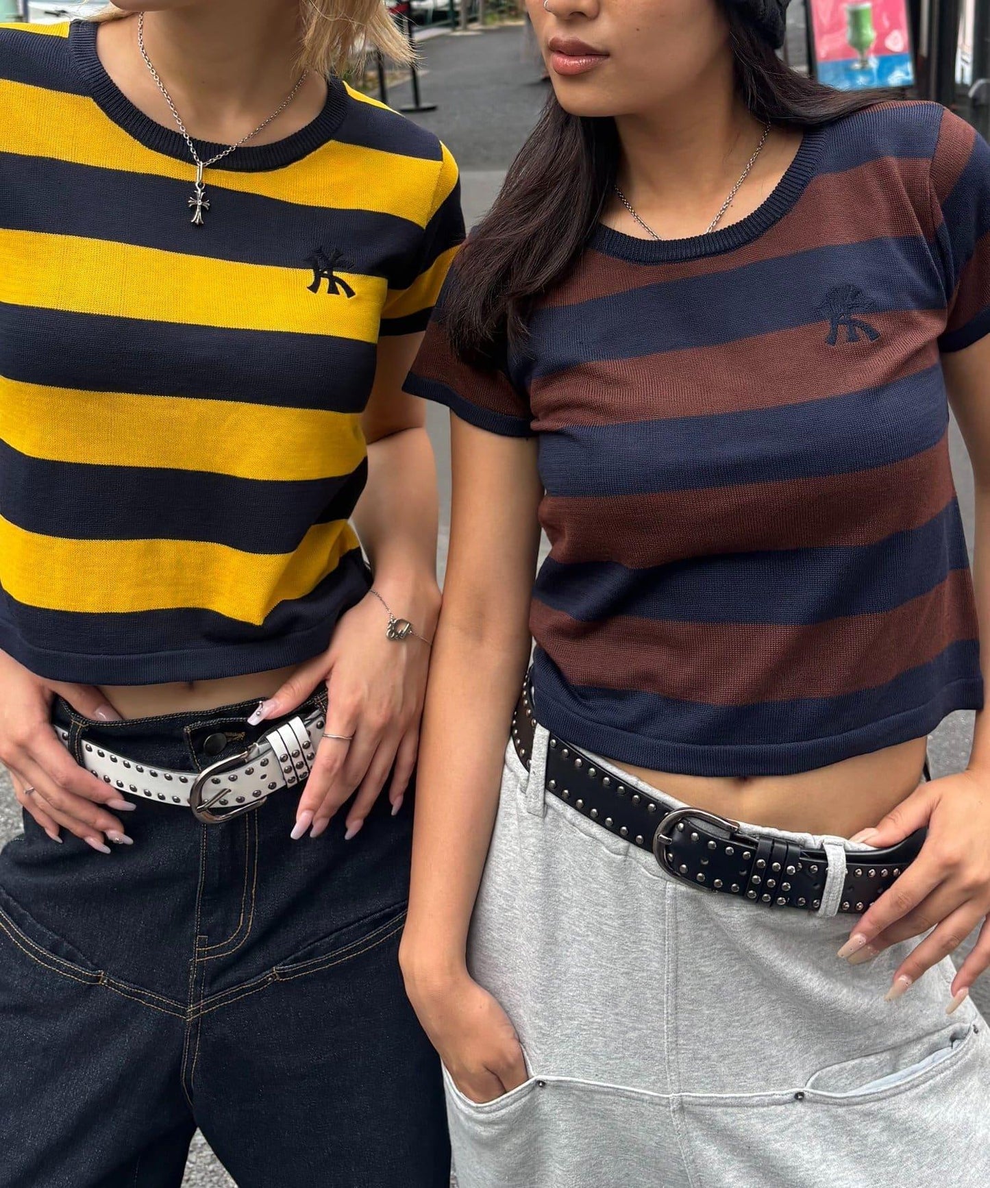 【WHO'S WHO gallery】橄欖球條紋修身針織衫