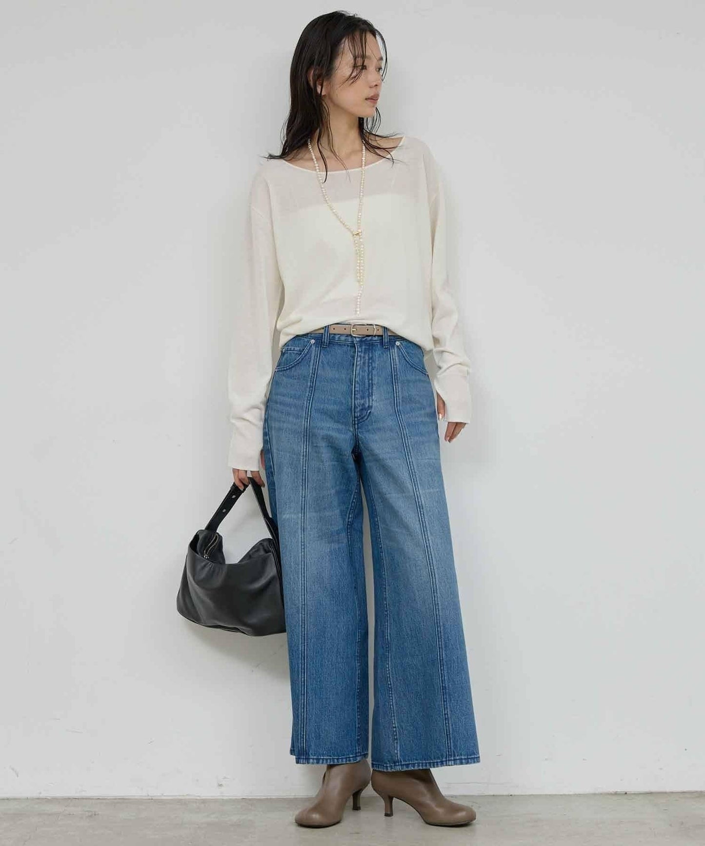 【近日開始】中縫拼接牛仔褲