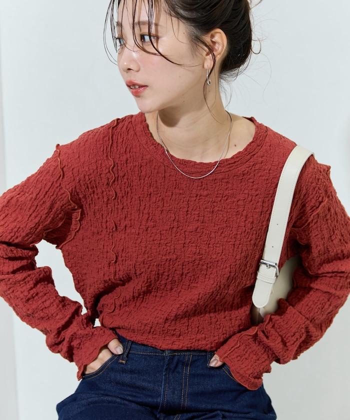 剪裁褶皺波點荷葉邊設計長袖T恤