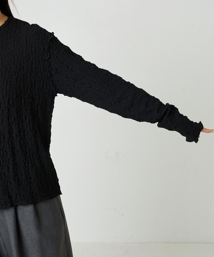 剪裁褶皺波點荷葉邊設計長袖T恤