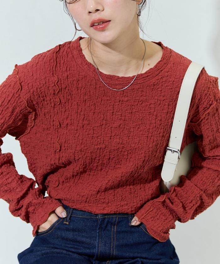 剪裁褶皺波點荷葉邊設計長袖T恤