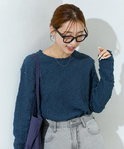 剪裁褶皺波點荷葉邊設計長袖T恤