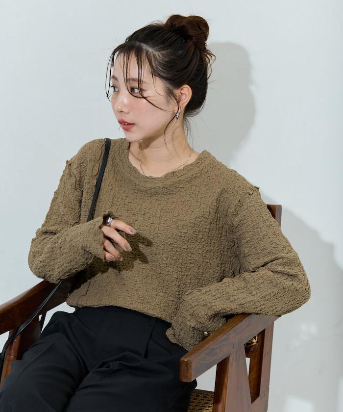 剪裁褶皺波點荷葉邊設計長袖T恤