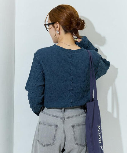 剪裁褶皺波點荷葉邊設計長袖T恤